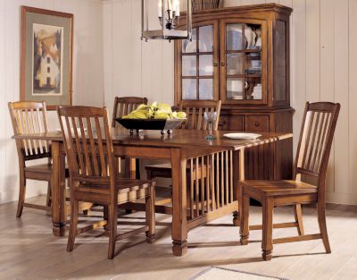 00739-92  : Surrey Sideboard